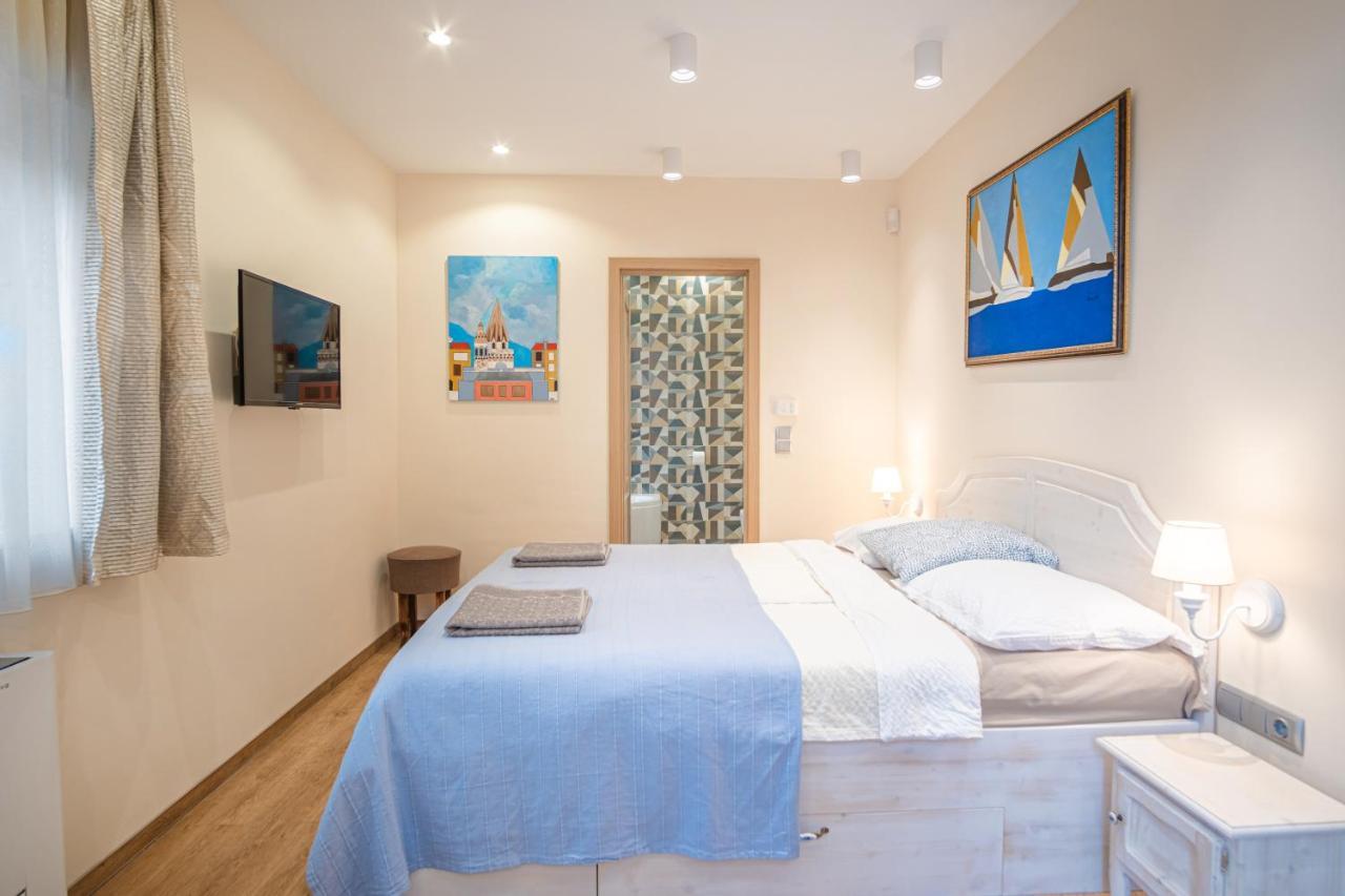Kiss-Henezi Guest House Keszthely Εξωτερικό φωτογραφία