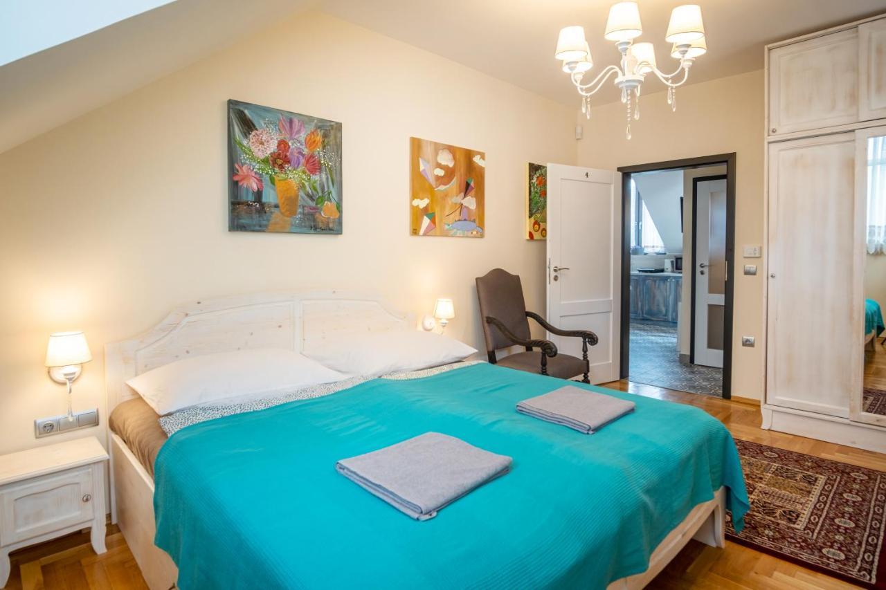 Kiss-Henezi Guest House Keszthely Εξωτερικό φωτογραφία